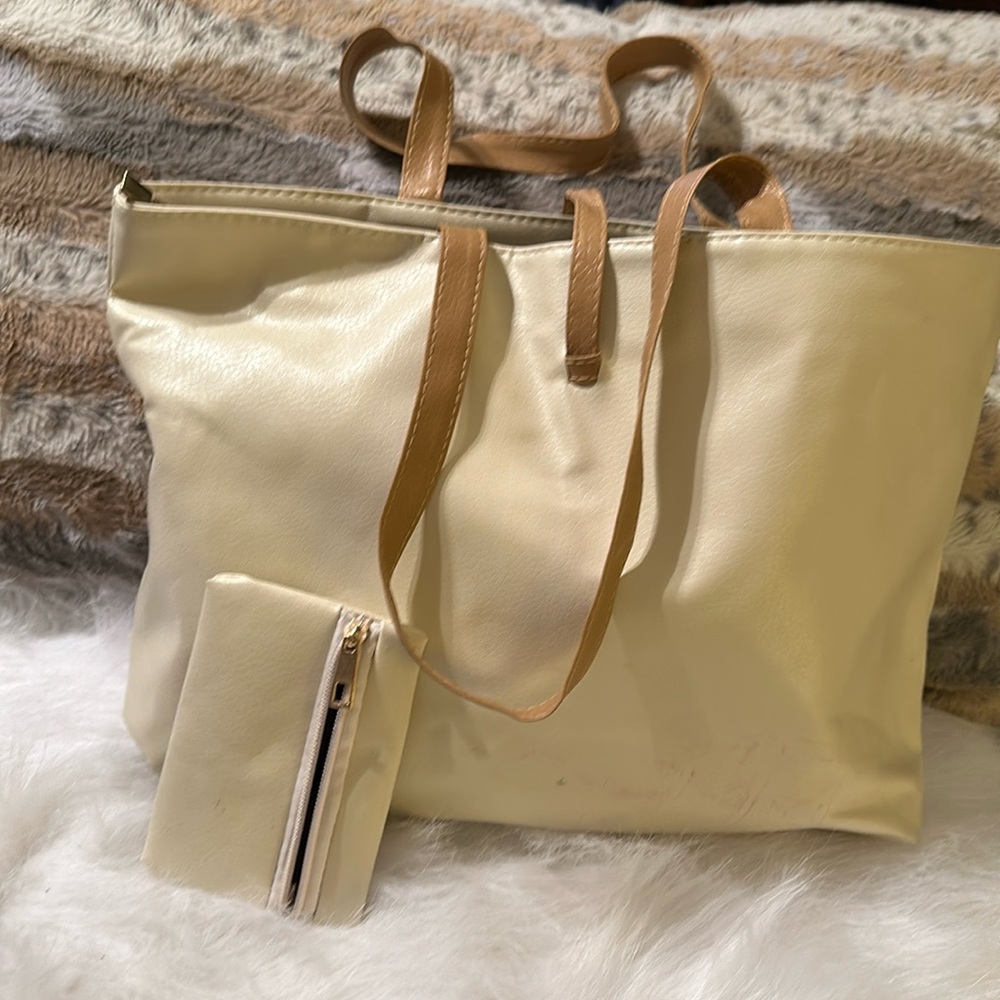 Cream Bag. No Brand tag.